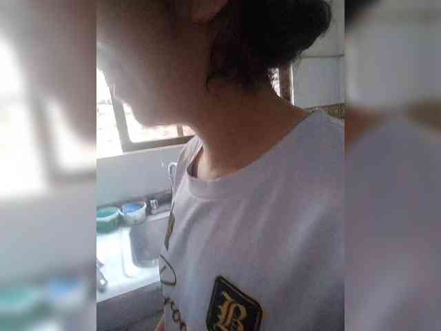 skinny333 webcam