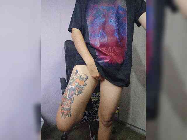 skinny333 webcam