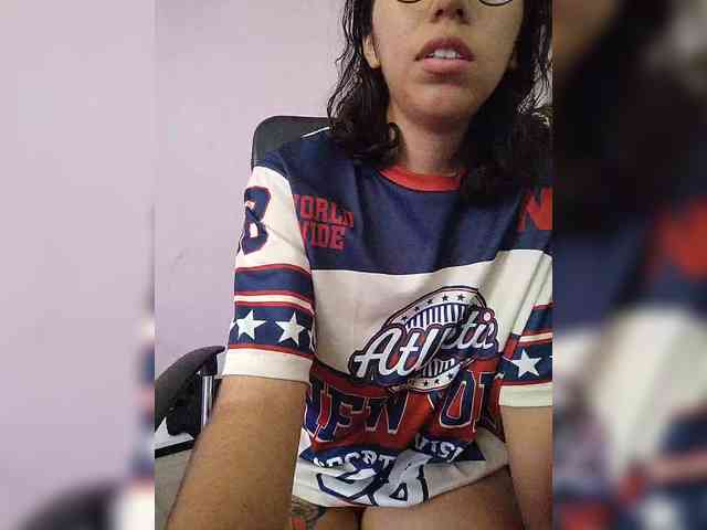 skinny333 webcam