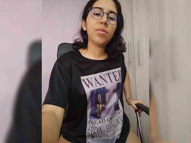 skinny333 webcam