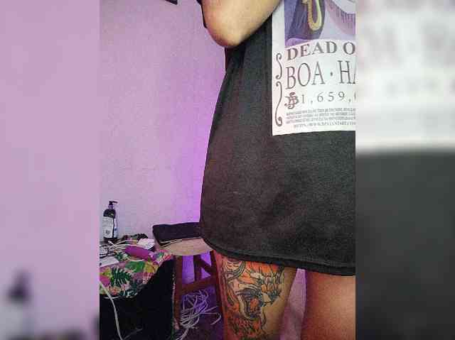 skinny333 webcam