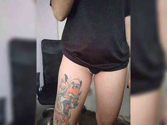 skinny333 webcam
