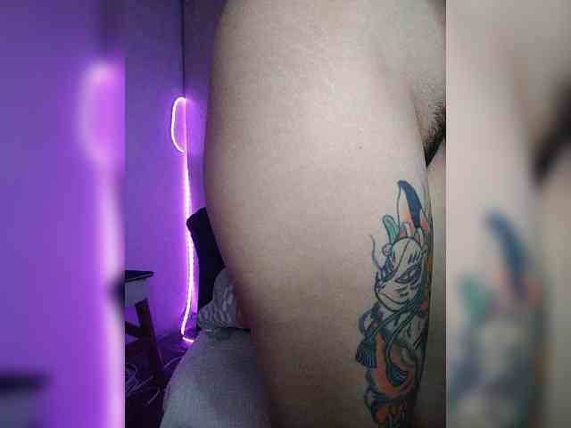 skinny333 webcam