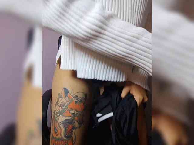 skinny333 webcam