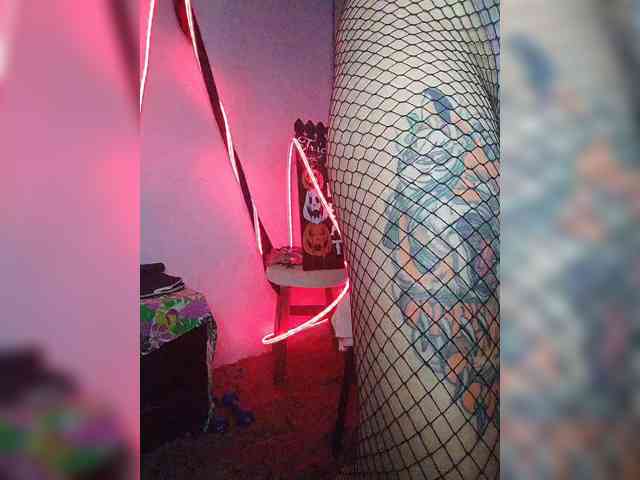 Modelo: skinny333
