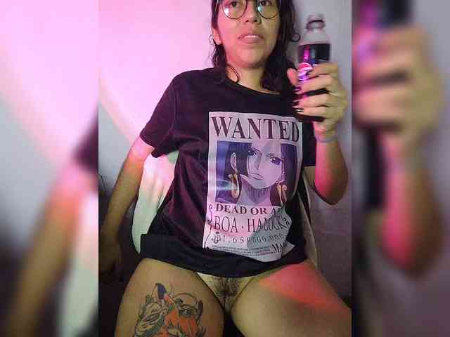 skinny333 webcam