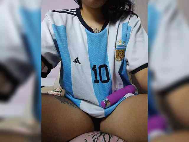 skinny333 webcam