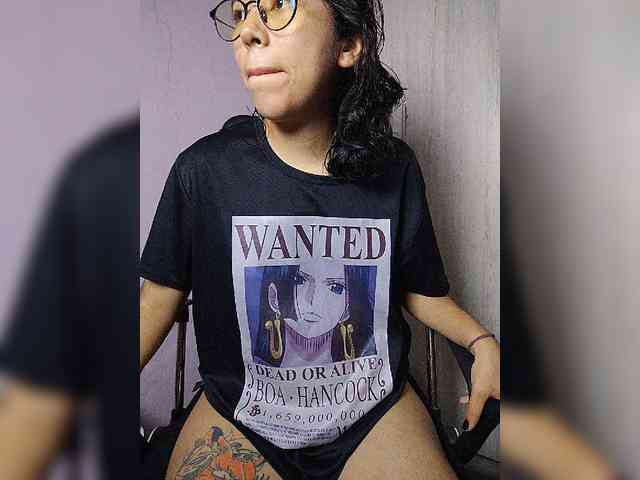 skinny333 webcam
