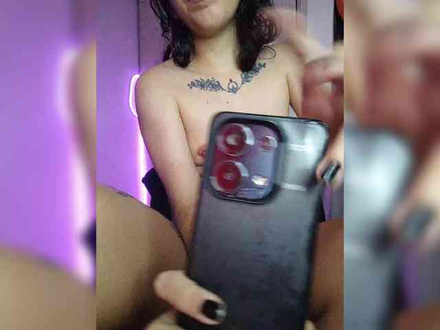 skinny333 webcam