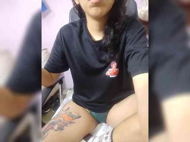 skinny333 webcam