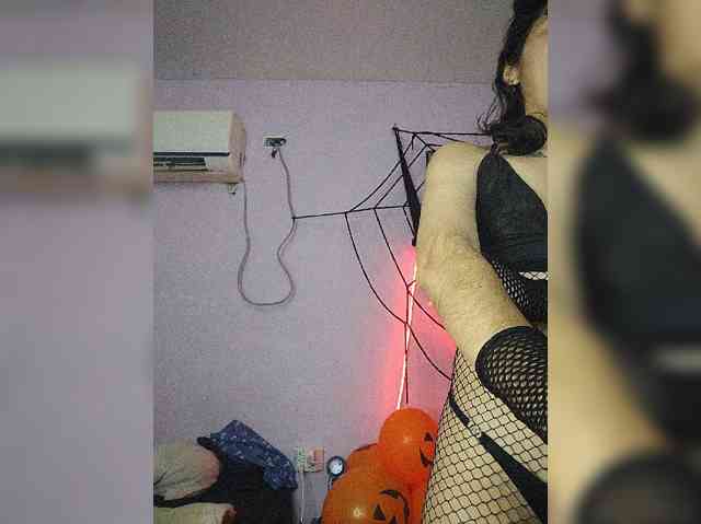 skinny333 webcam