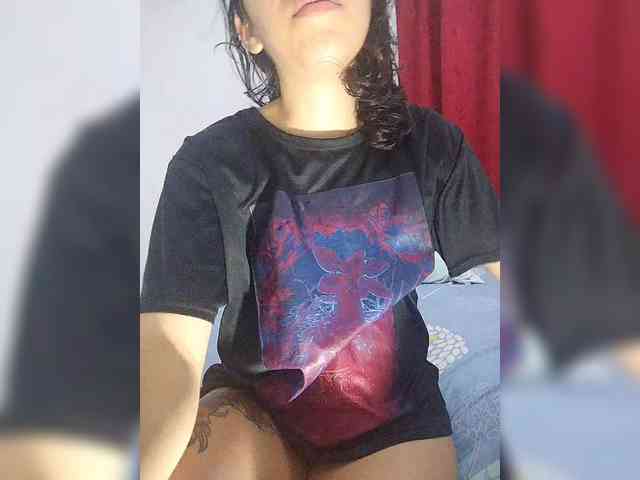 skinny333 webcam