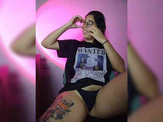 skinny333 webcam