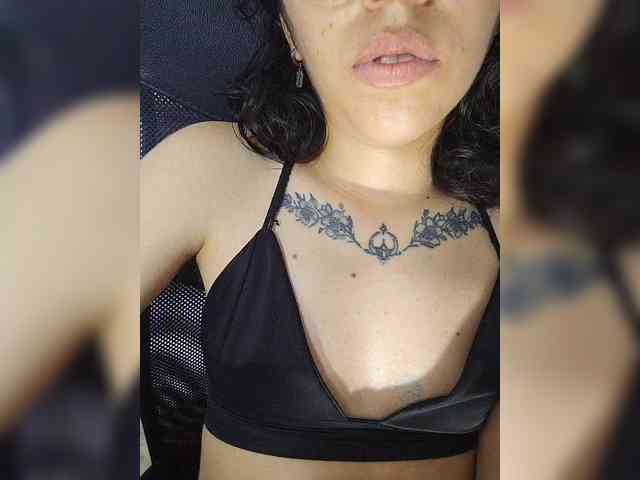 skinny333 webcam