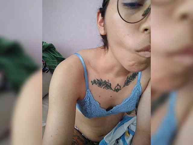 skinny333 webcam