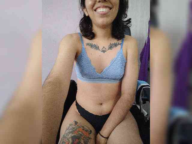 skinny333 webcam
