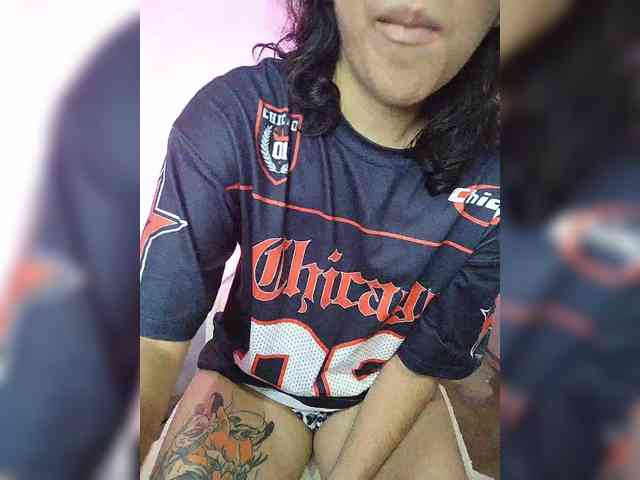 skinny333 webcam