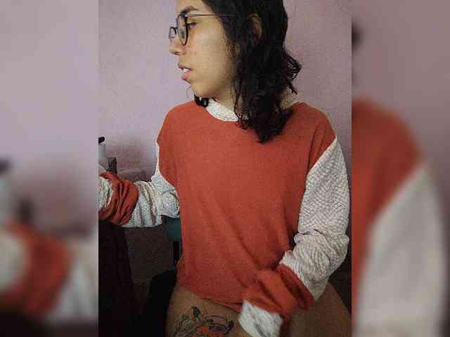 skinny333 webcam