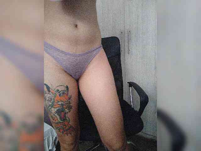 skinny333 webcam
