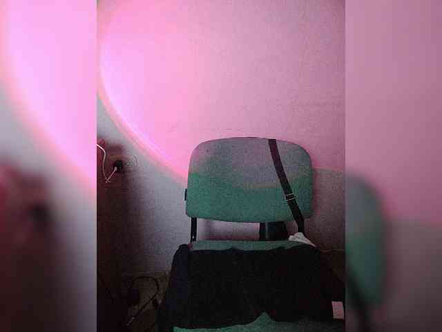 skinny333 webcam