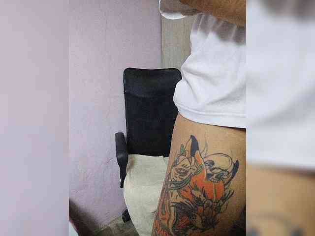 skinny333 webcam