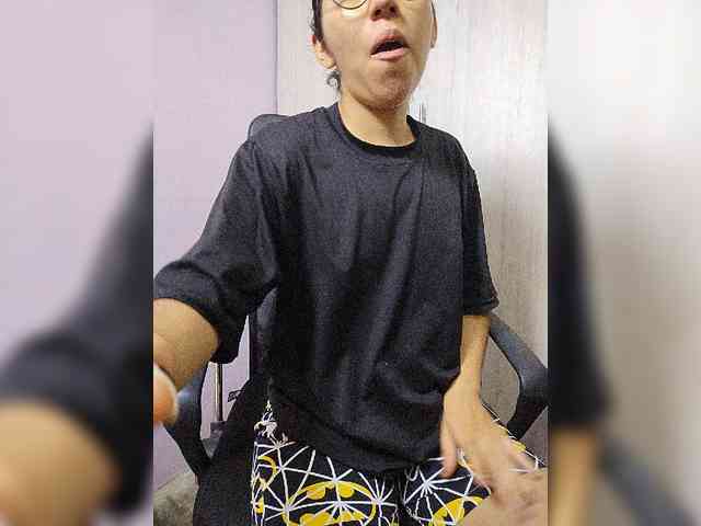 skinny333 webcam