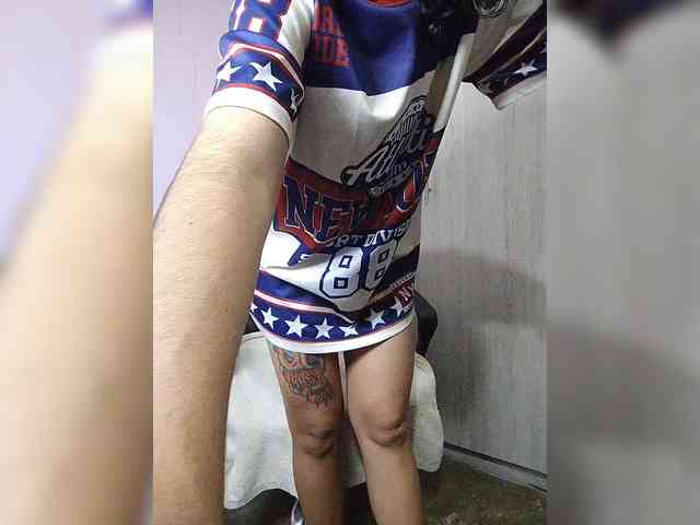 skinny333 webcam