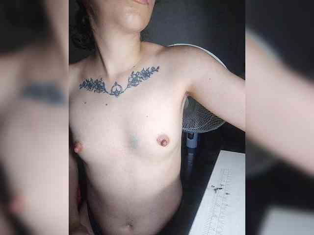 Model: skinny333