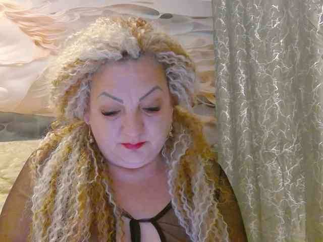 Clarabbw49hot webcam