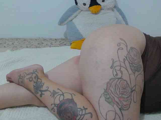 Modella: Clarabbw49hot