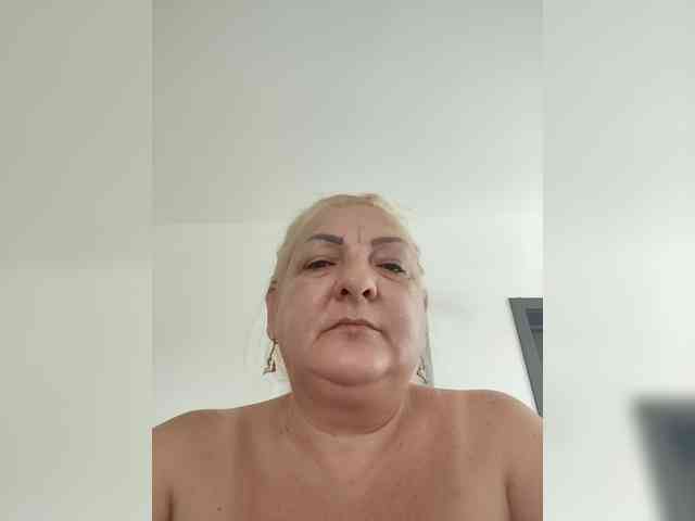 Clarabbw49hot webcam