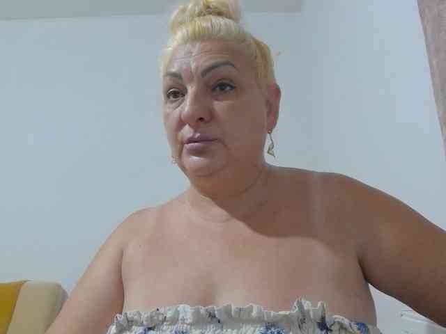Clarabbw49hot