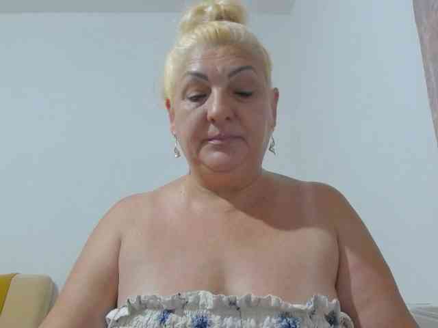 Clarabbw49hot