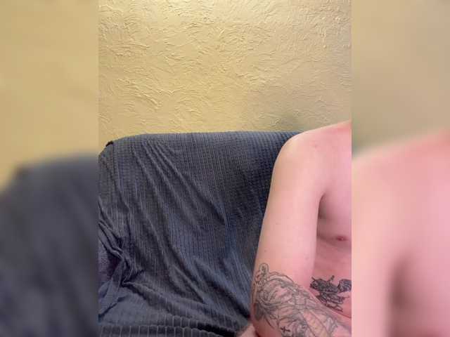 0netw03 — live couple cam