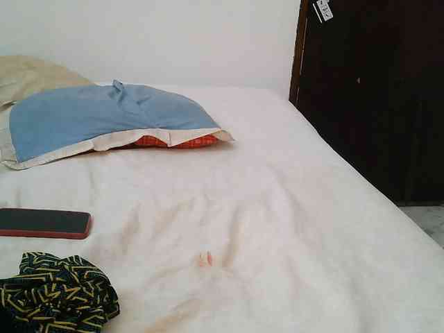 Issabela-Rozie webcam