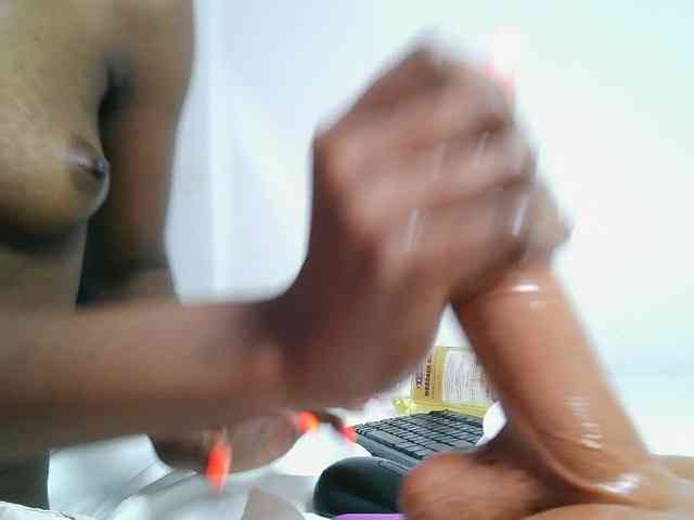 Issabela-Rozie webcam