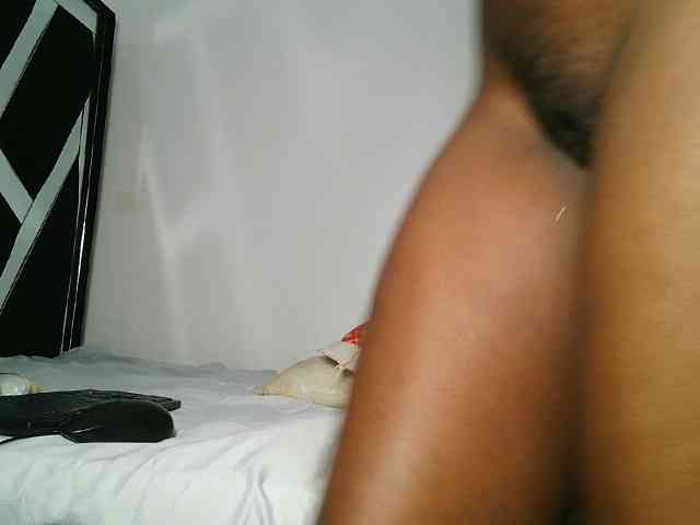 Issabela-Rozie webcam
