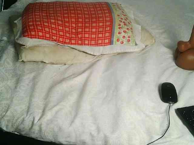 Issabela-Rozie webcam