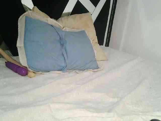 Issabela-Rozie webcam