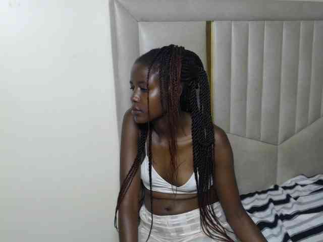 Issabela-Rozie webcam