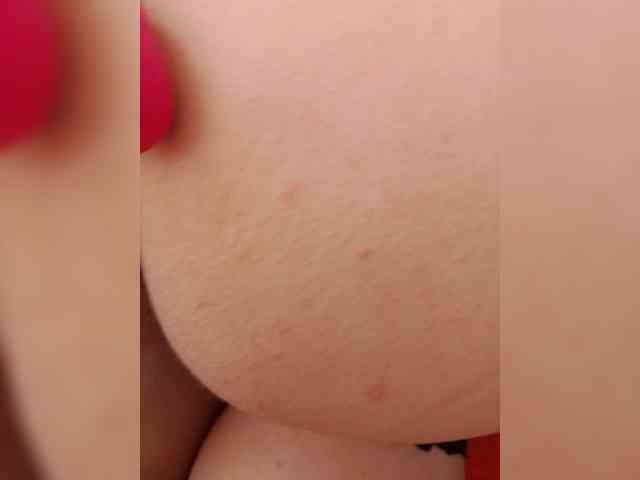 Model: KisssKaaa-Di