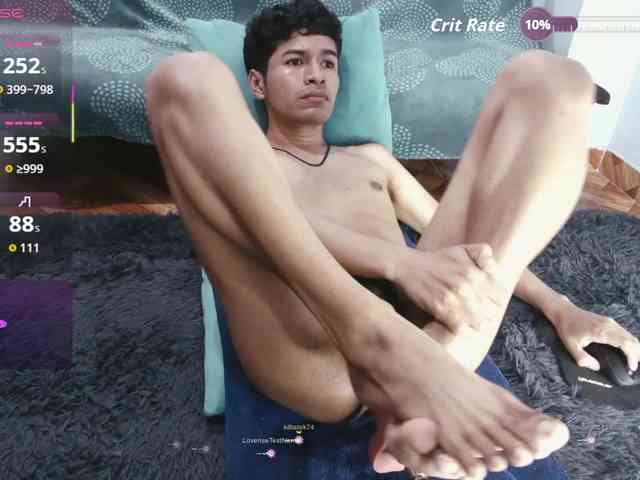 godiegogo-latinboy godiegogo-latinboy