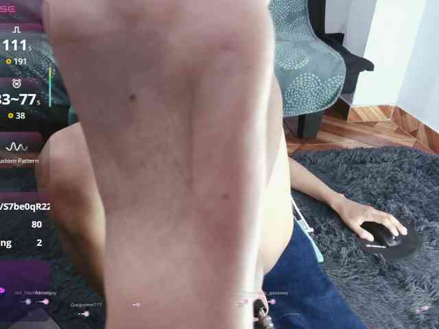 godiegogo-latinboy godiegogo-latinboy