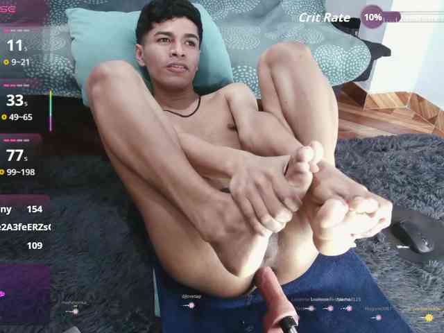 godiegogo-latinboy