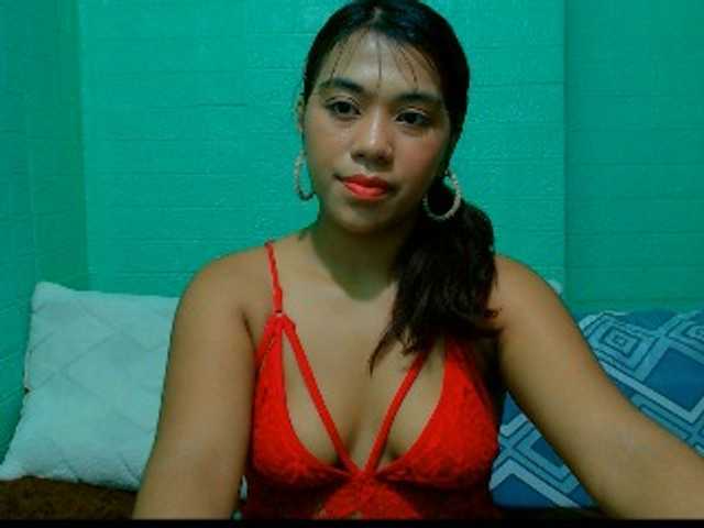 LynsKaye live cam on BongaCams