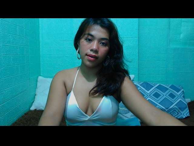 LynsKaye live cam on BongaCams