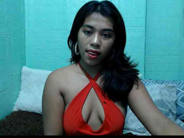 LynsKaye webcam