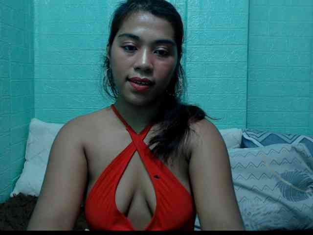 LynsKaye webcam
