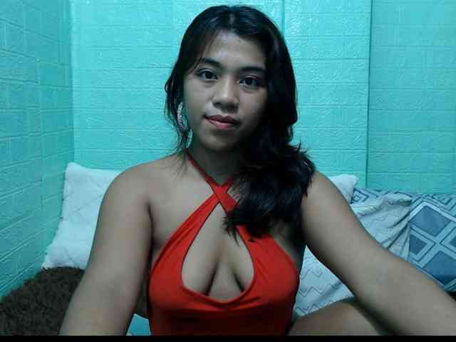 LynsKaye webcam