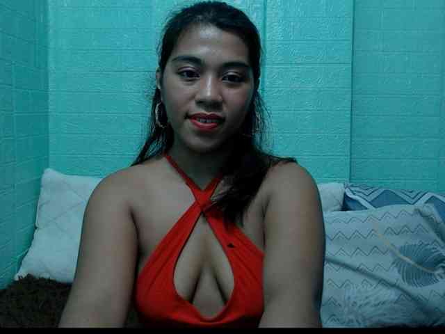 LynsKaye webcam